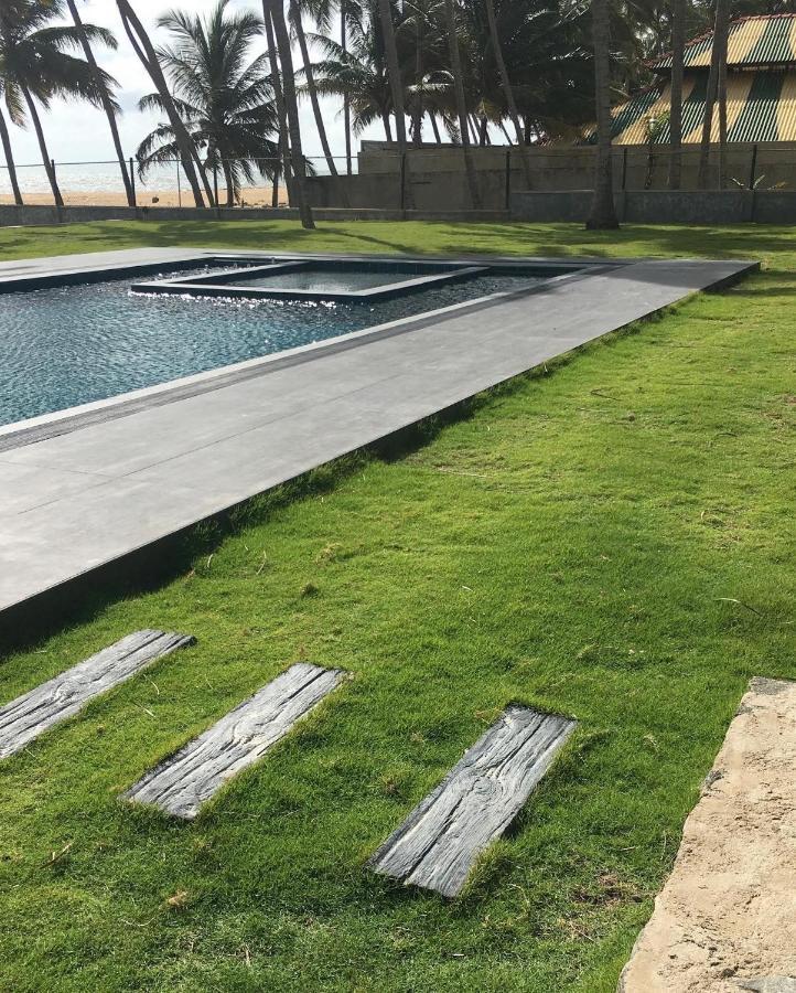 Soluna Beach Resort Marawila Exterior foto